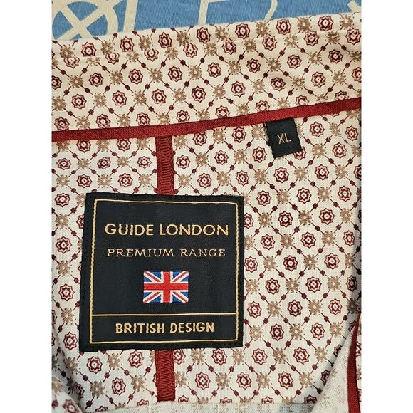 Guide London Button Up Shirt Size XL Short Sleeve Men's Cream Red Yellow Floral - Picture 8 of 9